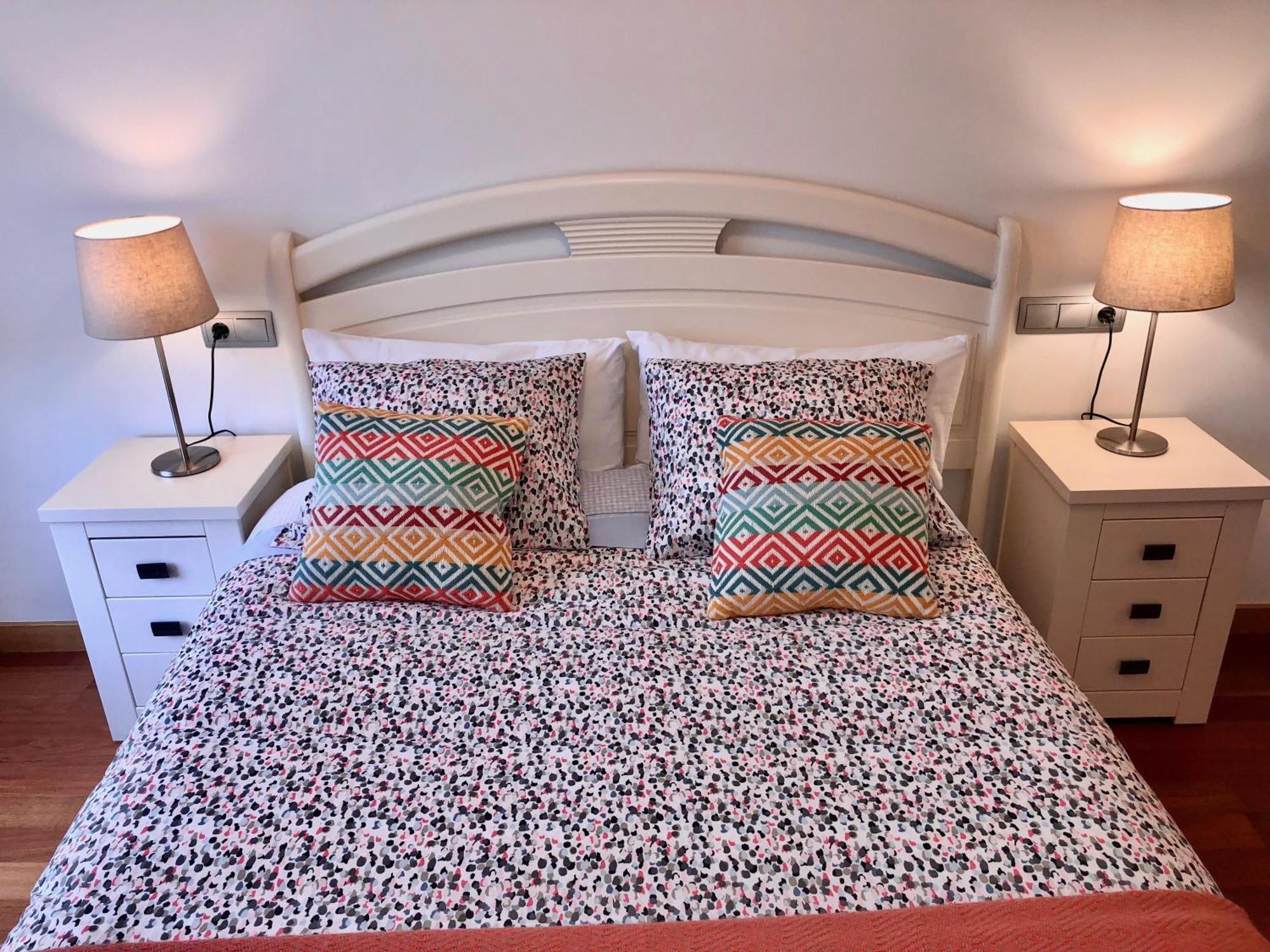 Apartamento Europa Jardin Oviedo Dış mekan fotoğraf